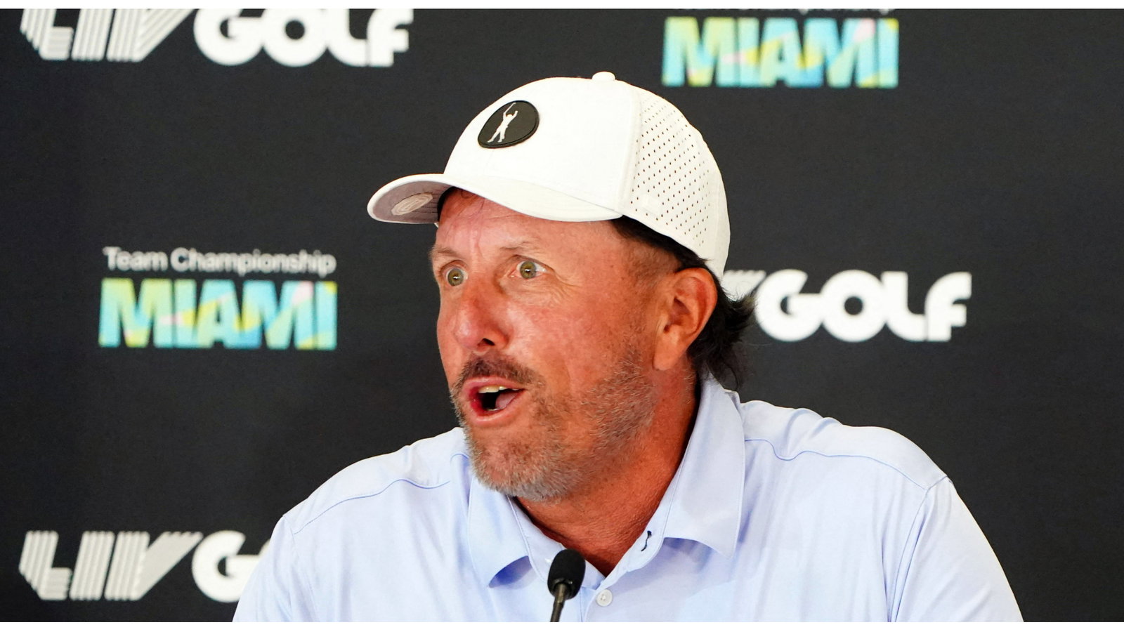 Phil Mickelson gets round of applause at LIV Golf Miami presser... but why?